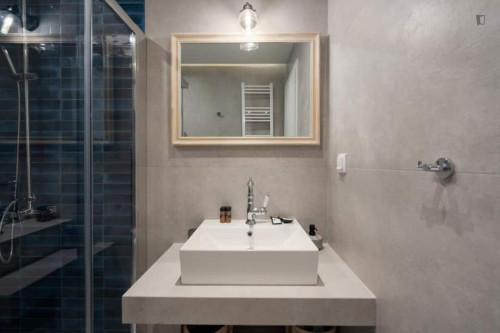 Lovely 3- bedroom apartment near National Archaeological Museum