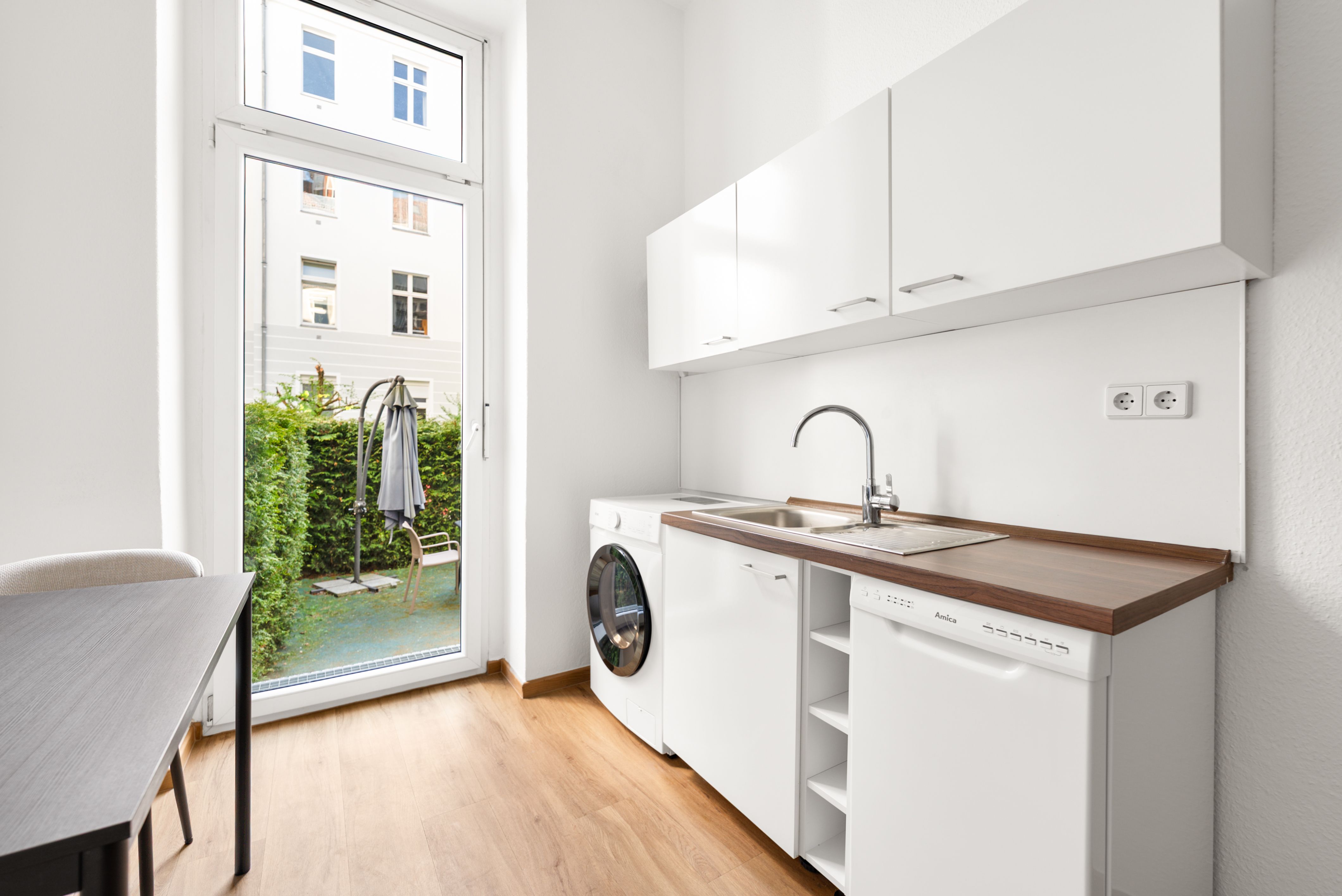  Charming 2 Bedroom Apartment In Steglitz  -  Charming 2 Bedroom Apartment in Steglitz  - Gallery -  11