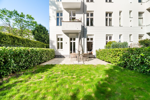 Stylish 2 Bedroom Apartment in Steglitz