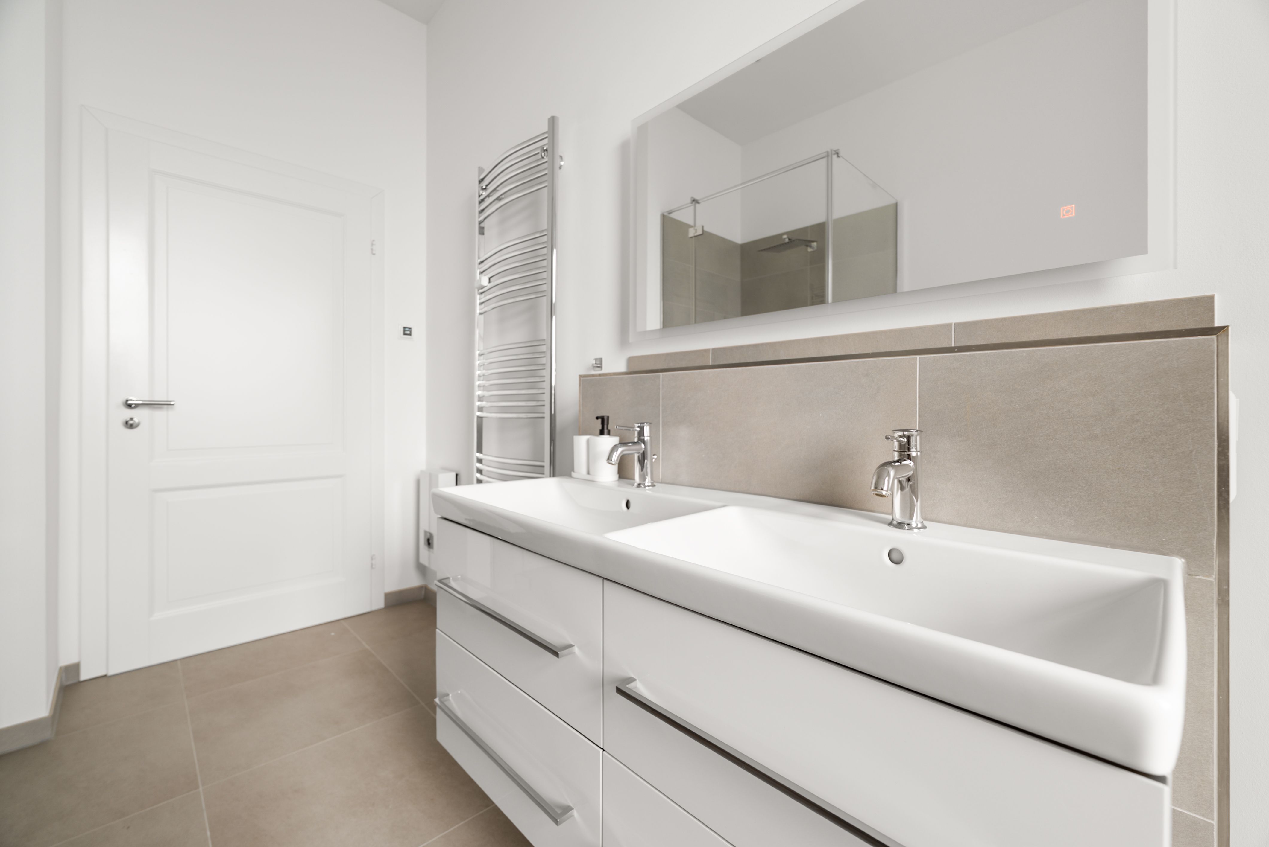  Stylish 2 Bedroom Apartment In Steglitz  -  Stylish 2 Bedroom Apartment in Steglitz  - Gallery -  14