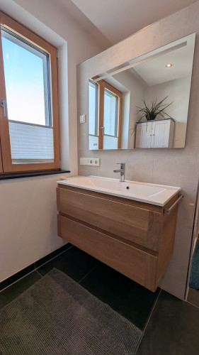 Modern furnished semi-detached house with a view of greenery in Bergisch Gladbach.