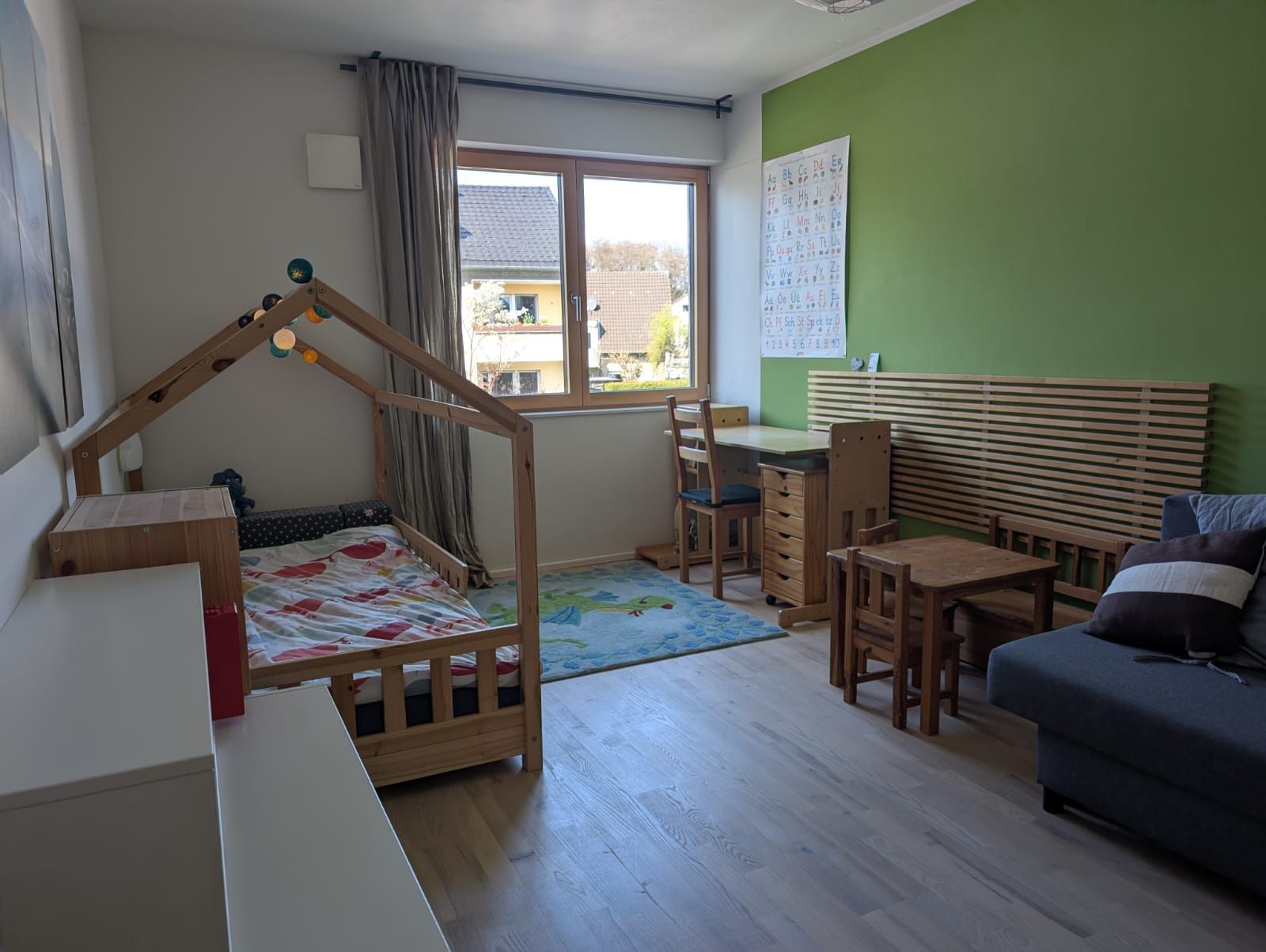  Modern Furnished Semi-Detached House With A View Of Greenery In Bergisch Gladbach.  -  Modern furnished semi-detached house with a view of greenery in Bergisch Gladbach.  - Gallery -  17