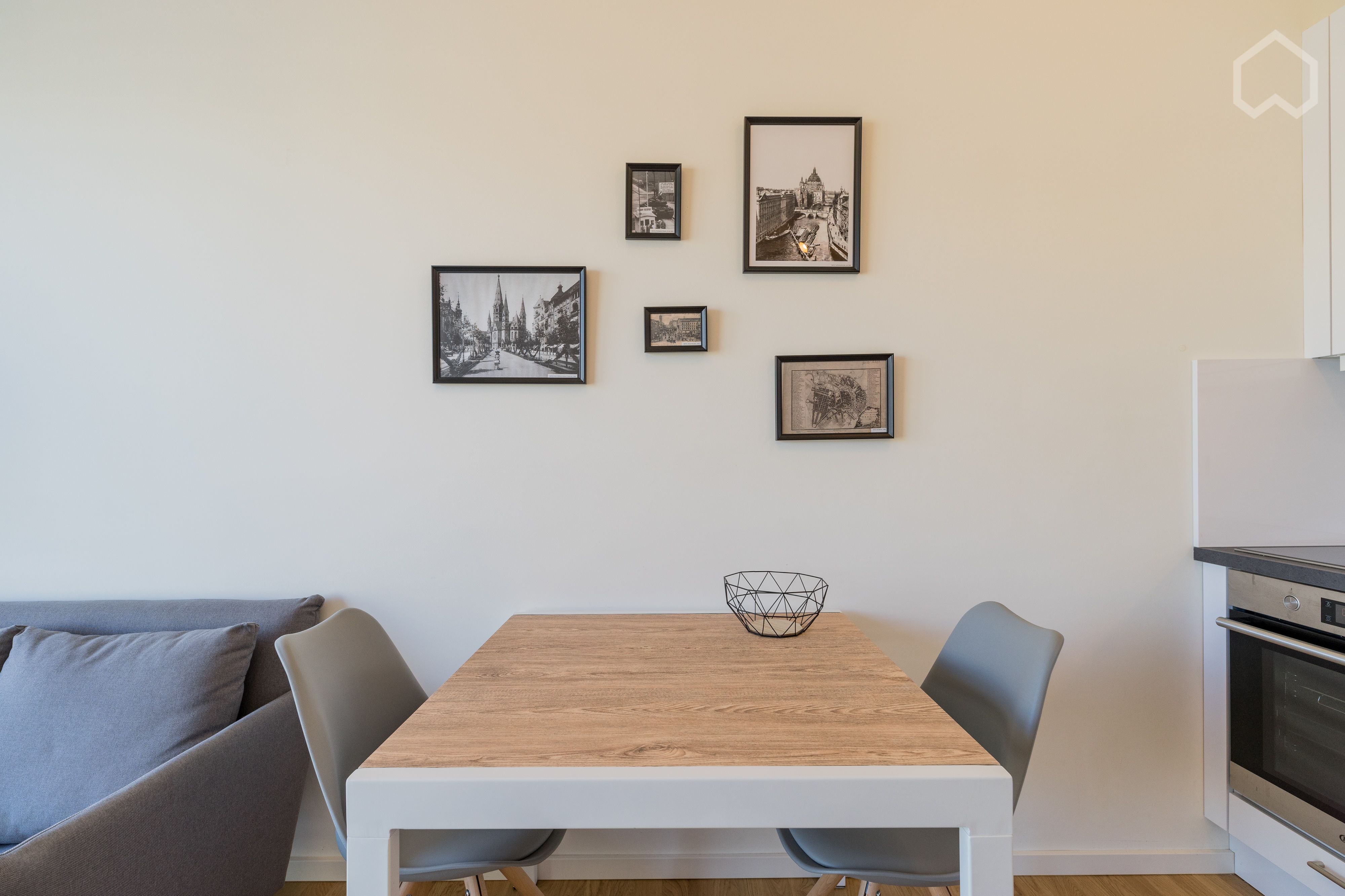  Nice And Neat Suite Located In Tiergarten  -  Nice and neat suite located in Tiergarten  - Gallery -  24