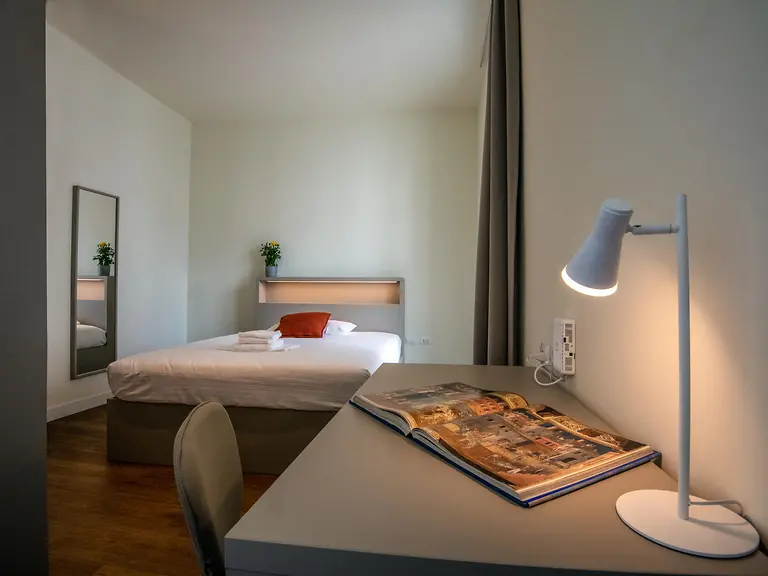  Double Room - Queen  -  Il Santo  - Gallery -  4
