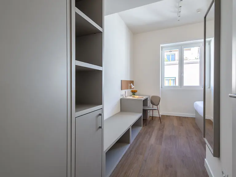 Double Room - French Bed - S4 - Gallery - 4