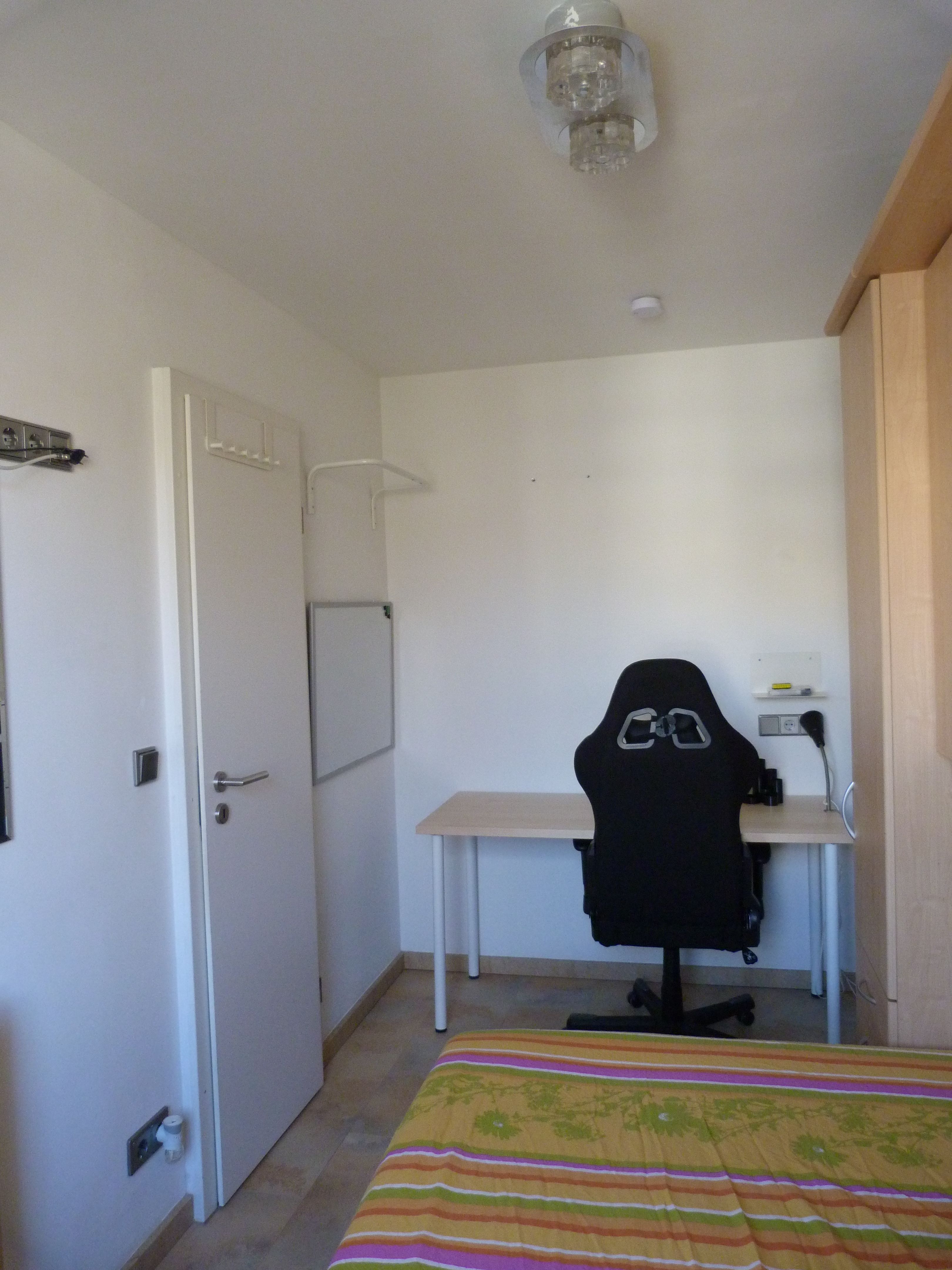  Charming 2-Bedroom (3-Room) Flat In The Heart Of Charlottenburg, Berlin  -  Charming 2-Bedroom (3-Room) Flat in the Heart of Charlottenburg, Berlin  - Gallery -  31