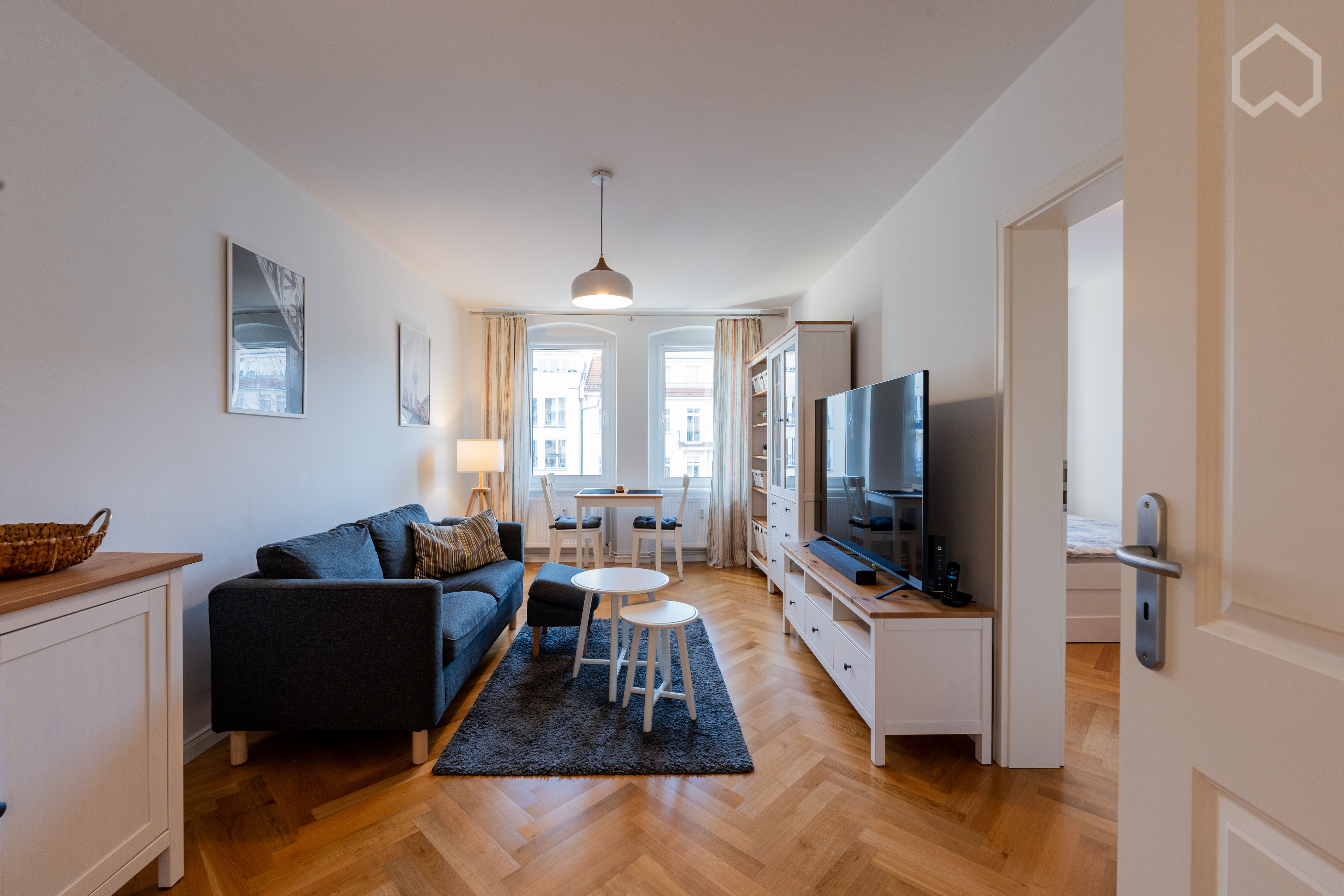  Cozy Luxury Flat In The Heart Of Berlin-Mitte  -  Cozy luxury flat in the heart of Berlin-Mitte  - Gallery -  25