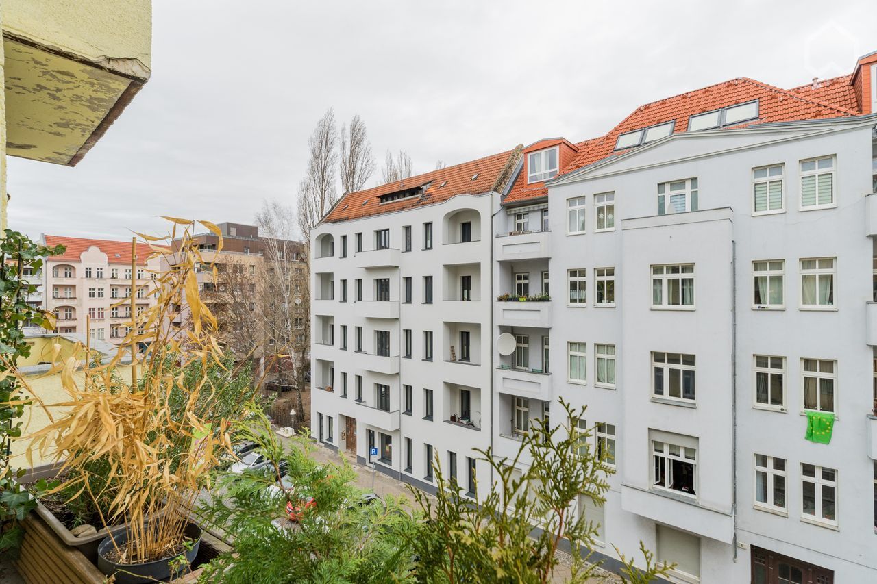  Charming & Bright Apartment With A Cozy Balcony Near Gesundbrunnen  -  Charming & Bright Apartment with a Cozy Balcony near Gesundbrunnen  - Gallery -  4