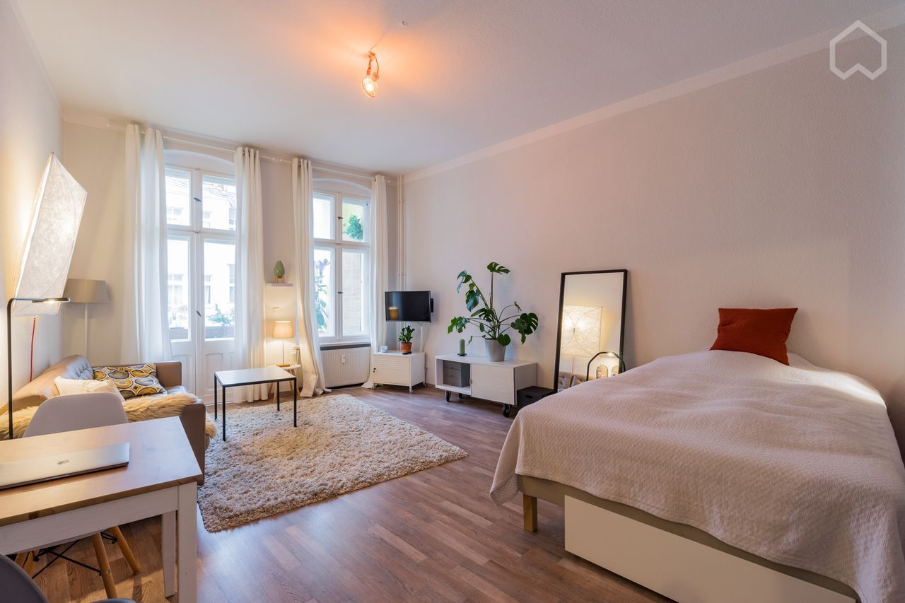  Charming & Bright Apartment With A Cozy Balcony Near Gesundbrunnen  -  Charming & Bright Apartment with a Cozy Balcony near Gesundbrunnen  - Gallery -  24