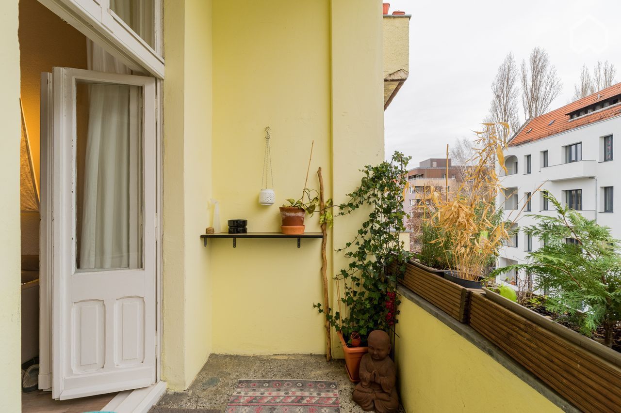  Charming & Bright Apartment With A Cozy Balcony Near Gesundbrunnen  -  Charming & Bright Apartment with a Cozy Balcony near Gesundbrunnen  - Gallery -  9