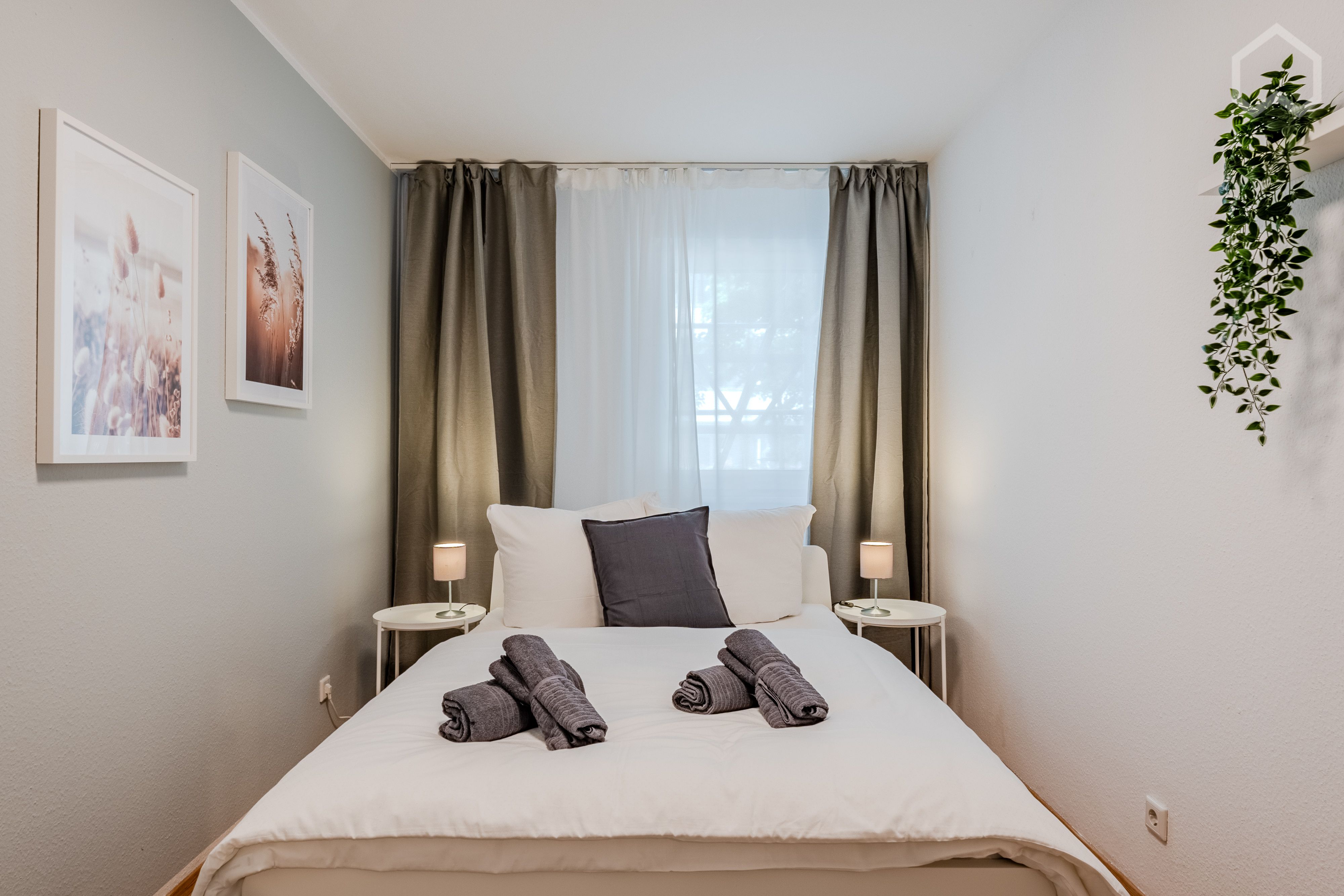  Furnished 5-Room Apartment In A Great Neighborhood Location- Perfect For Students  -  Furnished 5-room apartment in a great neighborhood location- Perfect for students  - Gallery -  43