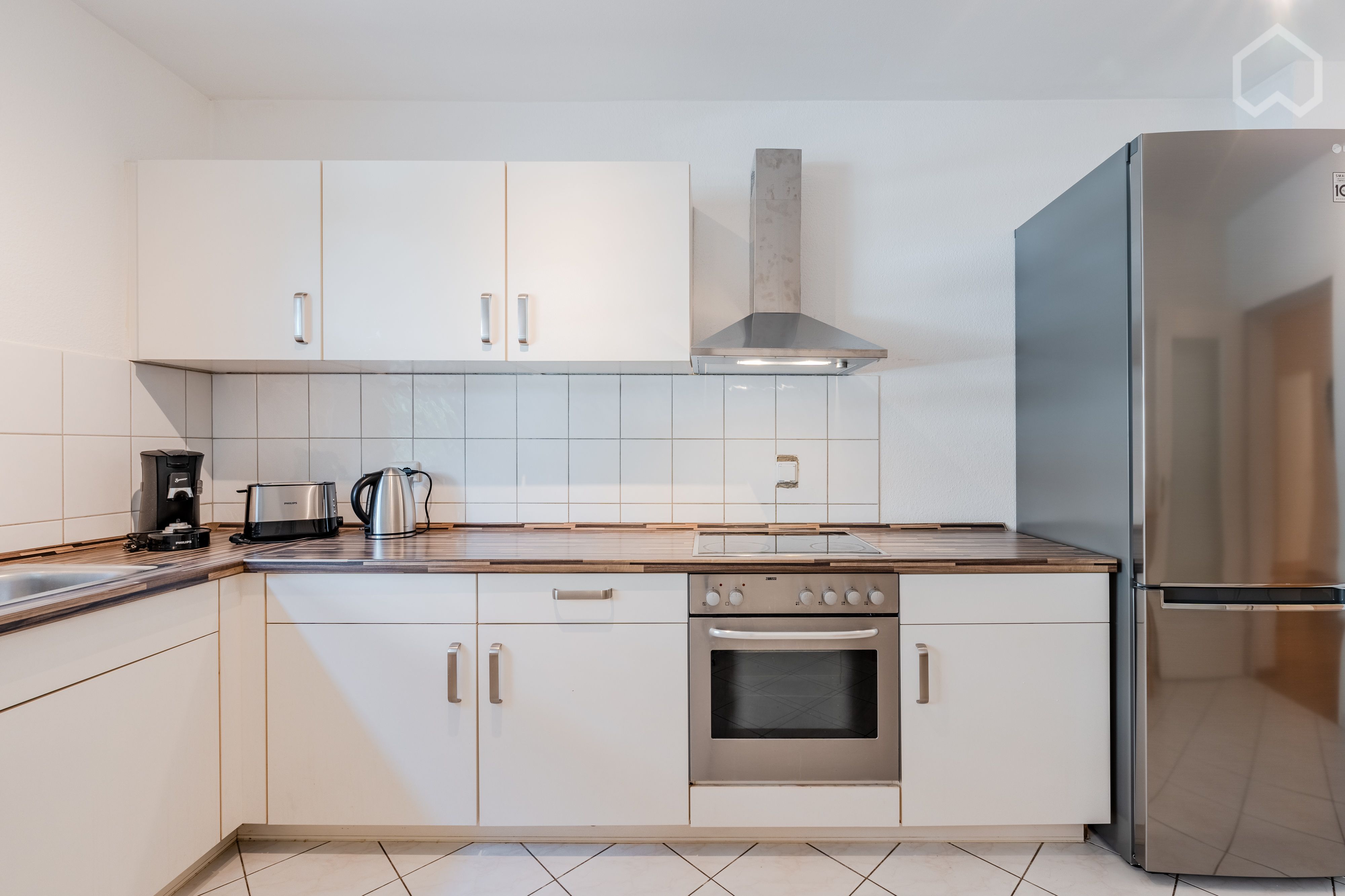  Furnished 5-Room Apartment In A Great Neighborhood Location- Perfect For Students  -  Furnished 5-room apartment in a great neighborhood location- Perfect for students  - Gallery -  23