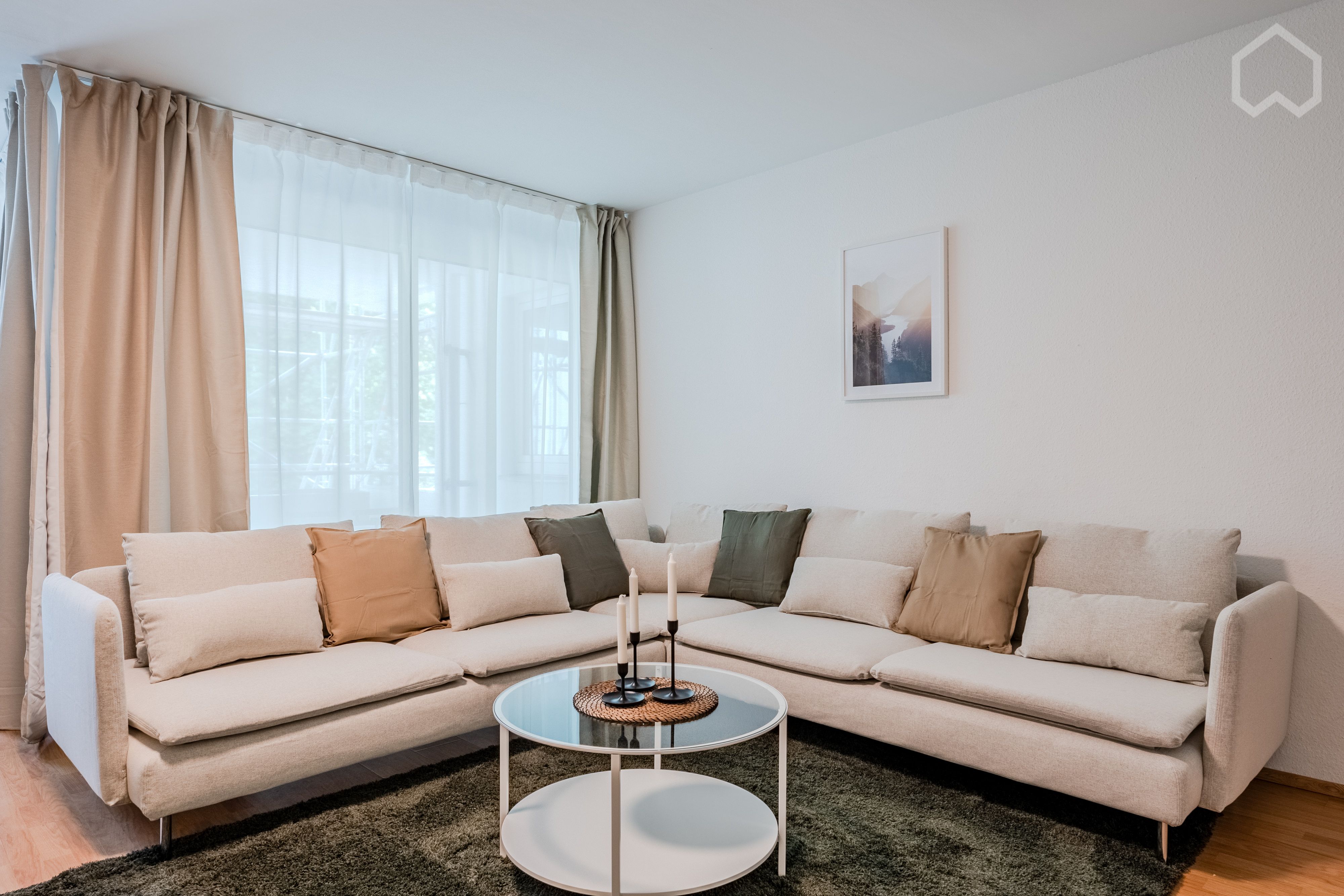  Furnished 5-Room Apartment In A Great Neighborhood Location- Perfect For Students  -  Furnished 5-room apartment in a great neighborhood location- Perfect for students  - Gallery -  30