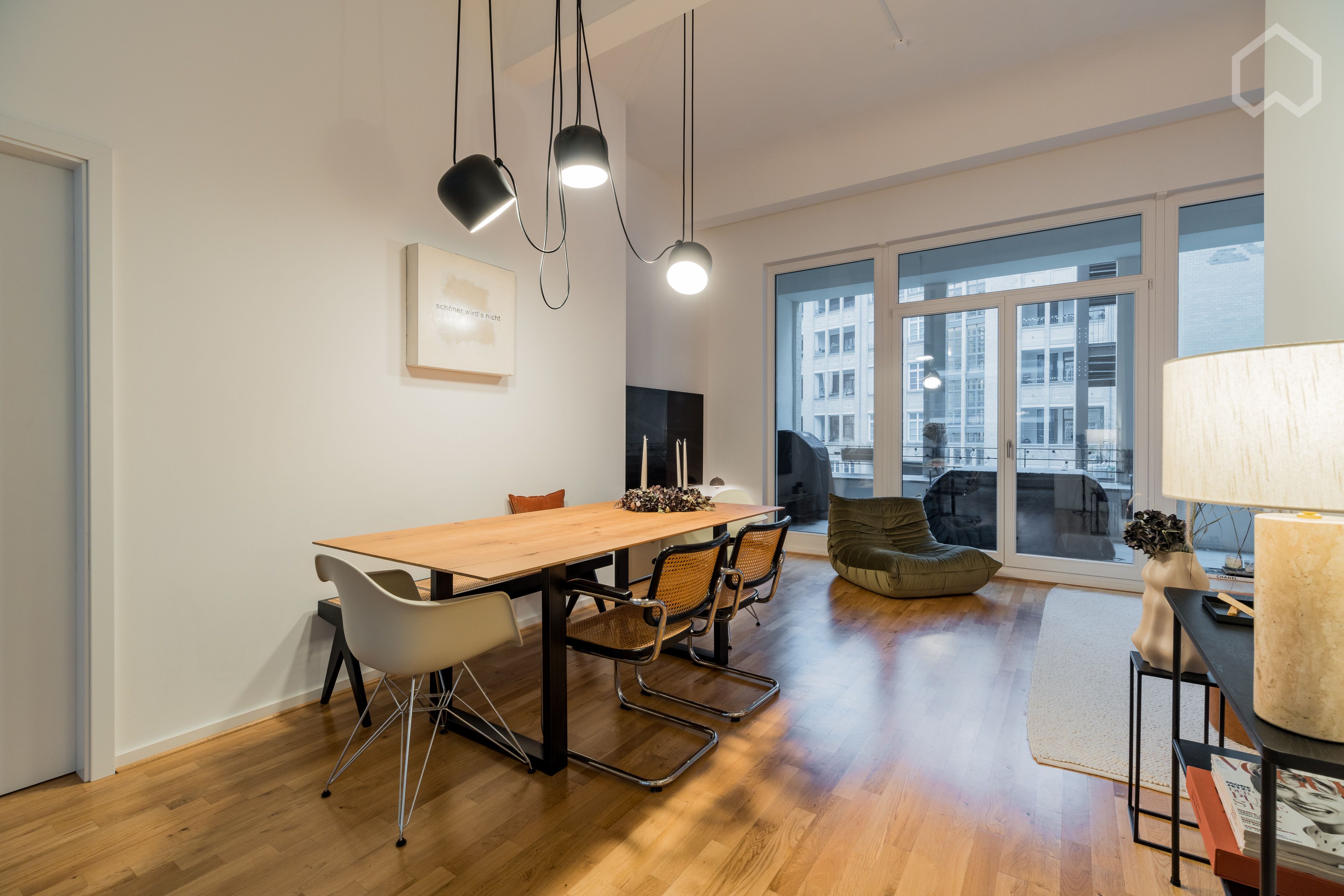  Central, Light-Flooded Design-Apartment With Balcony In Mitte  -  Central, light-flooded Design-Apartment with Balcony in Mitte  - Gallery -  24