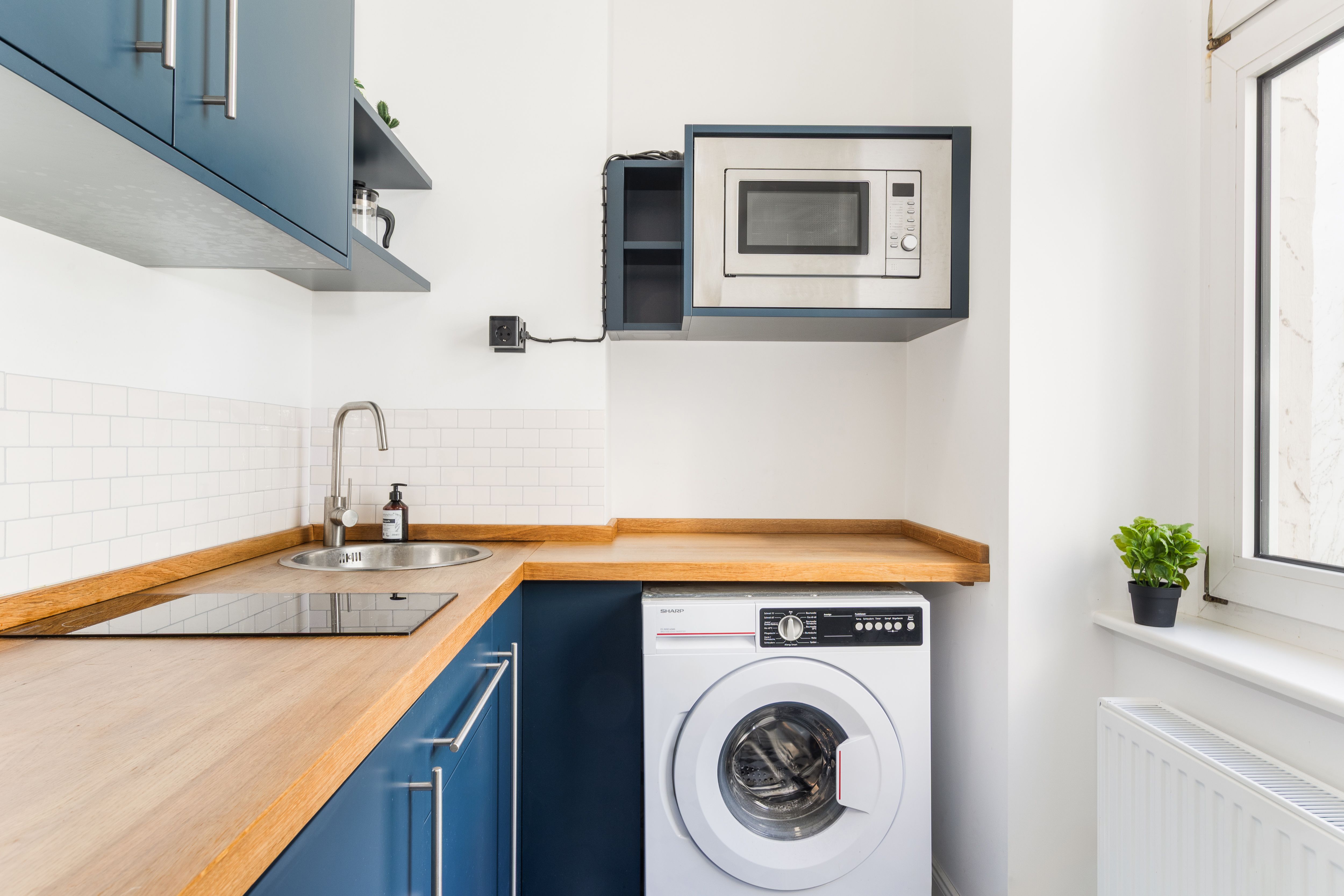  Quiet Historic Apartment With Beautiful Garden View In A Prime Location.  -  Quiet historic apartment with beautiful garden view in a prime location.  - Gallery -  5