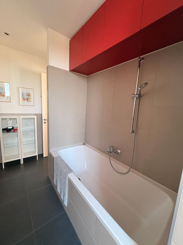 154 | Bright & Modern 2-Room Apartment with Balcony in Kreuzberg