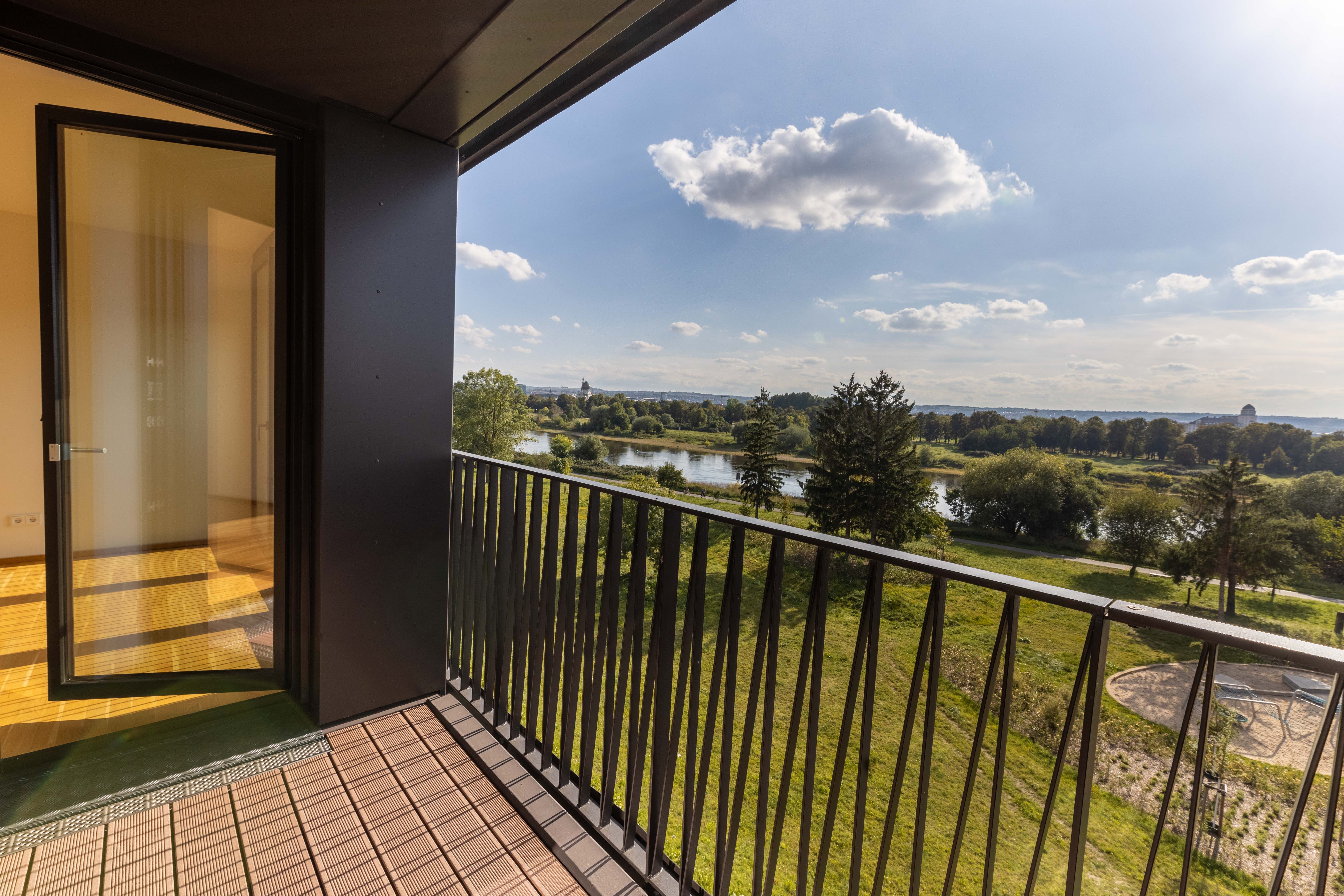 2room Apartment On The River Elbe, With Ceiling Cooling System, 65qm - 3
