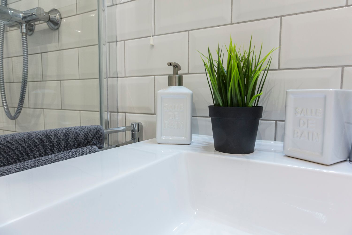  Gorgeous And Beautiful Apartment Located In Düsseldorf  -  Gorgeous and beautiful apartment located in Düsseldorf  - Gallery -  5