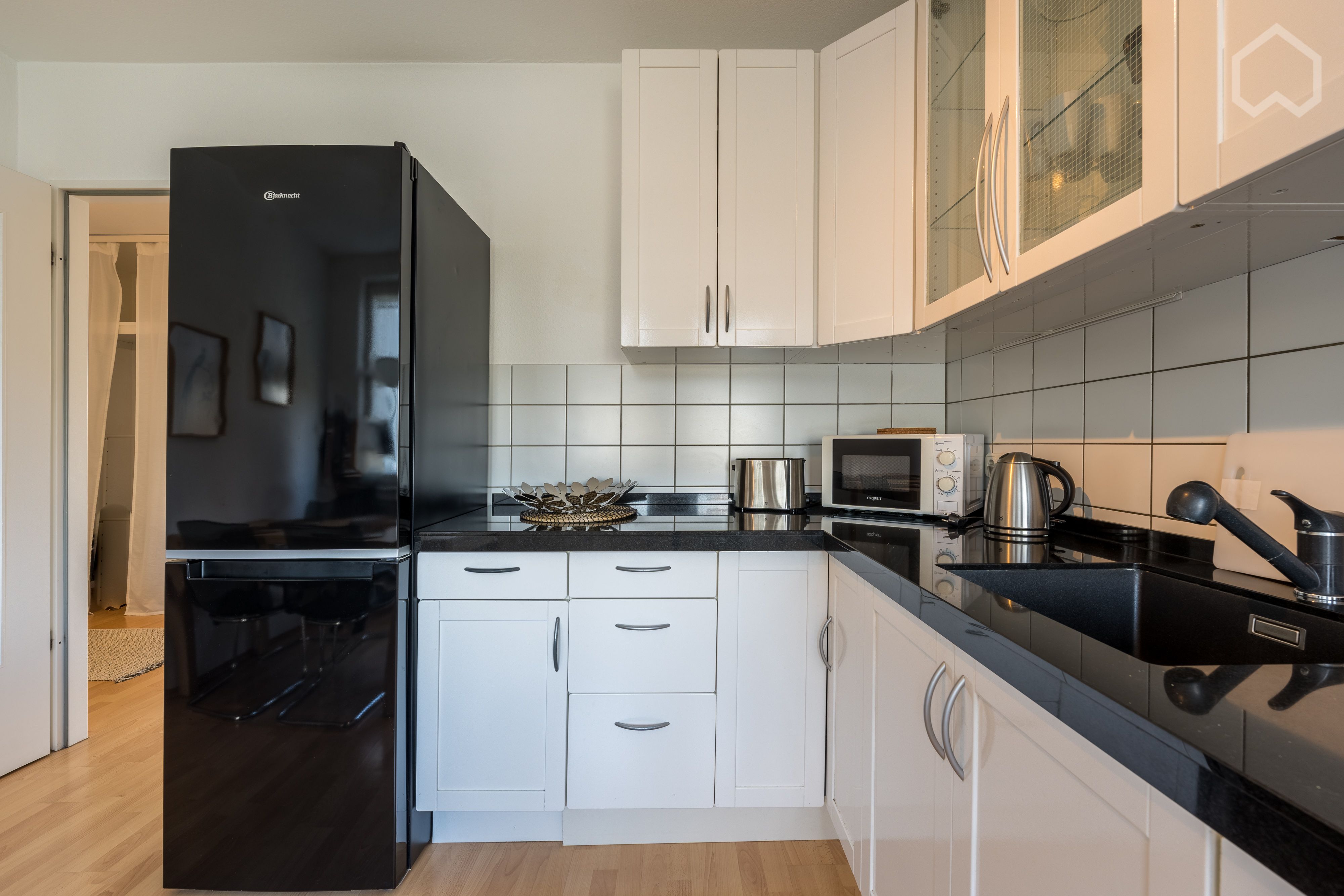  Fantastic 3-Room Apartment With Balcony, Right On The Spree  -  Fantastic 3-room apartment with balcony, right on the Spree  - Gallery -  13