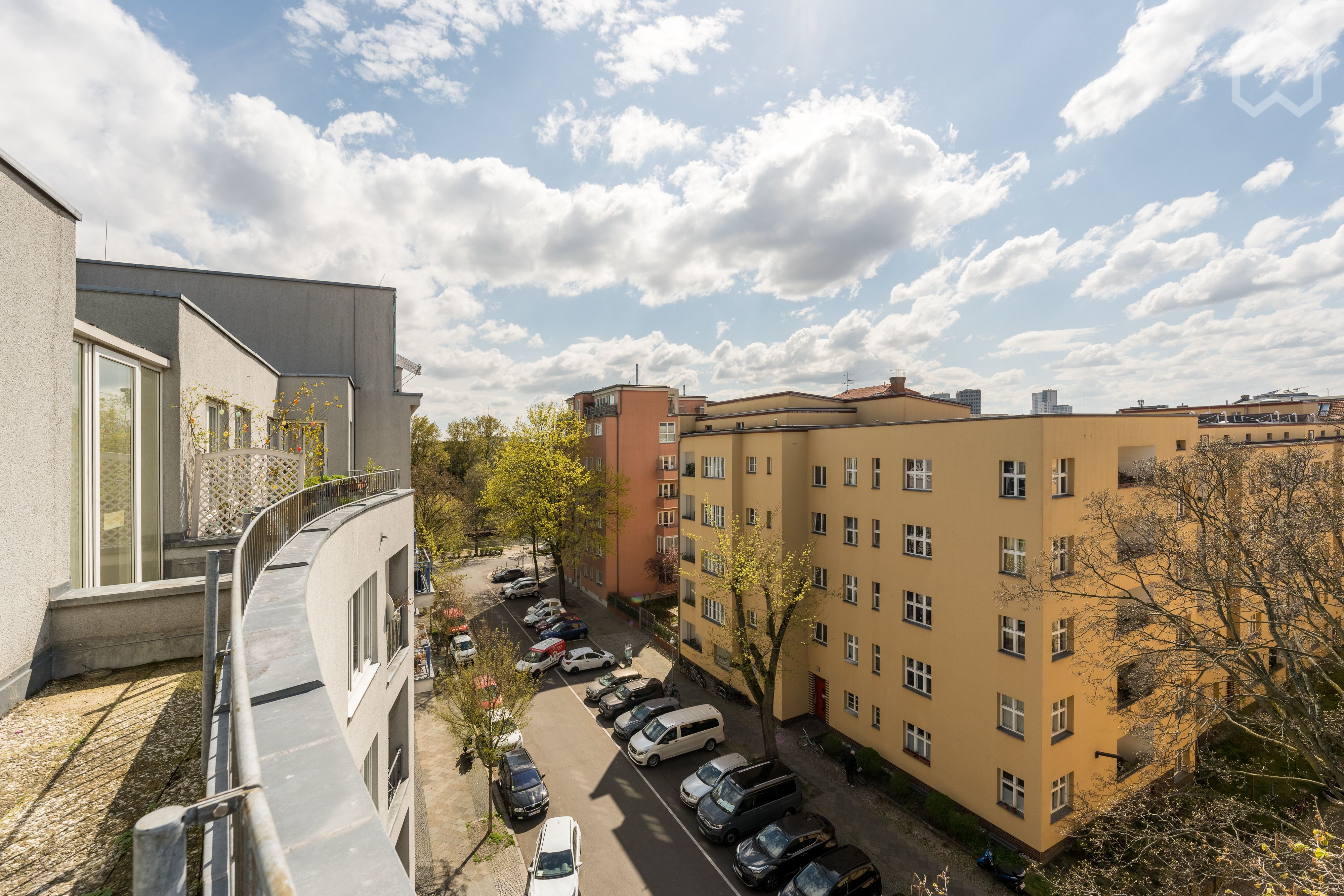  Fantastic 3-Room Apartment With Balcony, Right On The Spree  -  Fantastic 3-room apartment with balcony, right on the Spree  - Gallery -  4