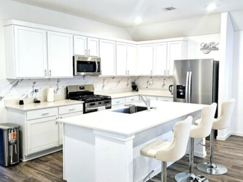 Luxe Haven