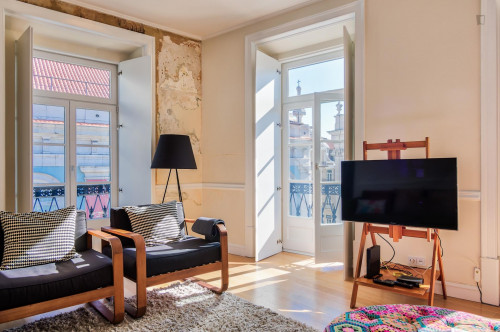 Spacious 1 bedroom apartment in Chiado