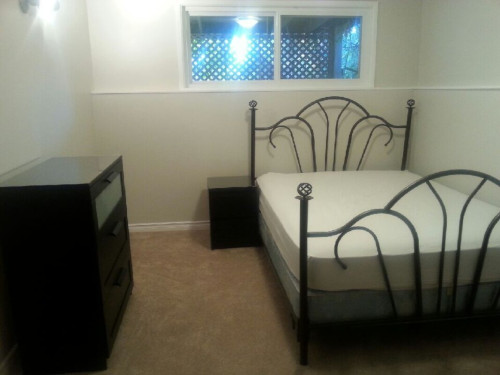 Large Renovated Bdrm for Homestay