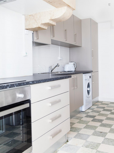 Nice single bedroom next to Universidade Nova de Lisboa - Gallery - 9