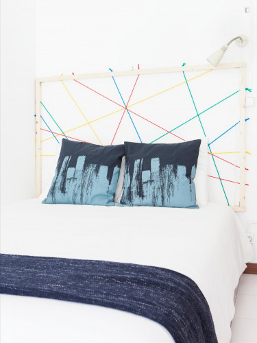 Neat double bedroom with balcony next to Anjos metro station