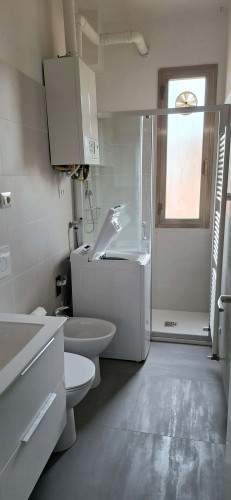 Apartment in Via Giovanni Casoni, Bologna for 65 m² with 2 bedrooms