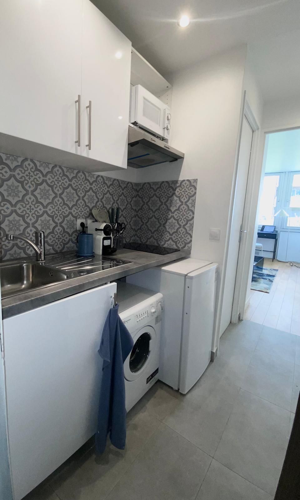  Bright Studio Located In The 12th Arrondissement  -  Bright studio located in the 12th arrondissement  - Gallery -  4