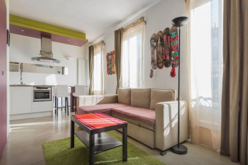 Canal Saint Martin / rue Grange aux Belles (5e étage)