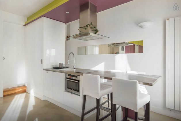  Canal Saint Martin / Rue Grange Aux Belles (5e étage)  -  Canal Saint Martin / rue Grange aux Belles (5e étage)  - Gallery -  5