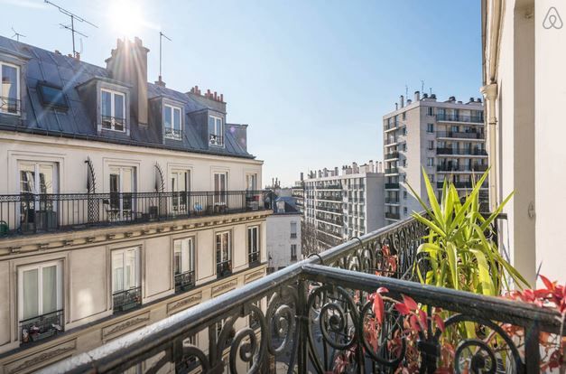  Canal Saint Martin / Rue Grange Aux Belles (5e étage)  -  Canal Saint Martin / rue Grange aux Belles (5e étage)  - Gallery -  3