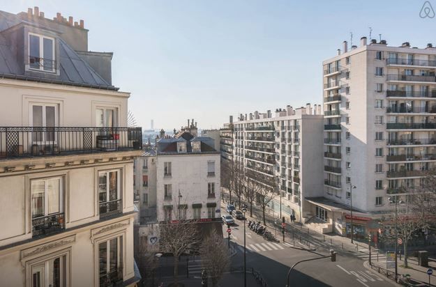  Canal Saint Martin / Rue Grange Aux Belles (5e étage)  -  Canal Saint Martin / rue Grange aux Belles (5e étage)  - Gallery -  1