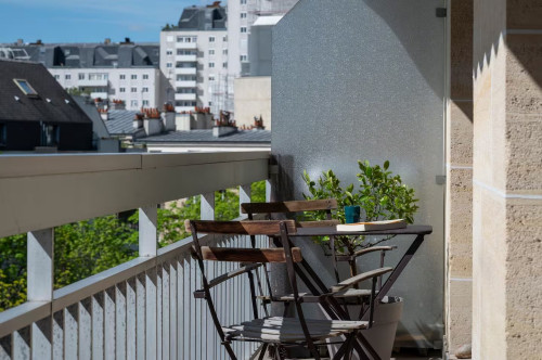 Spacious apartment with balcony - Paris 15th arrondissement
