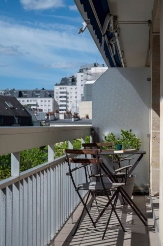 Spacious apartment with balcony - Paris 15th arrondissement