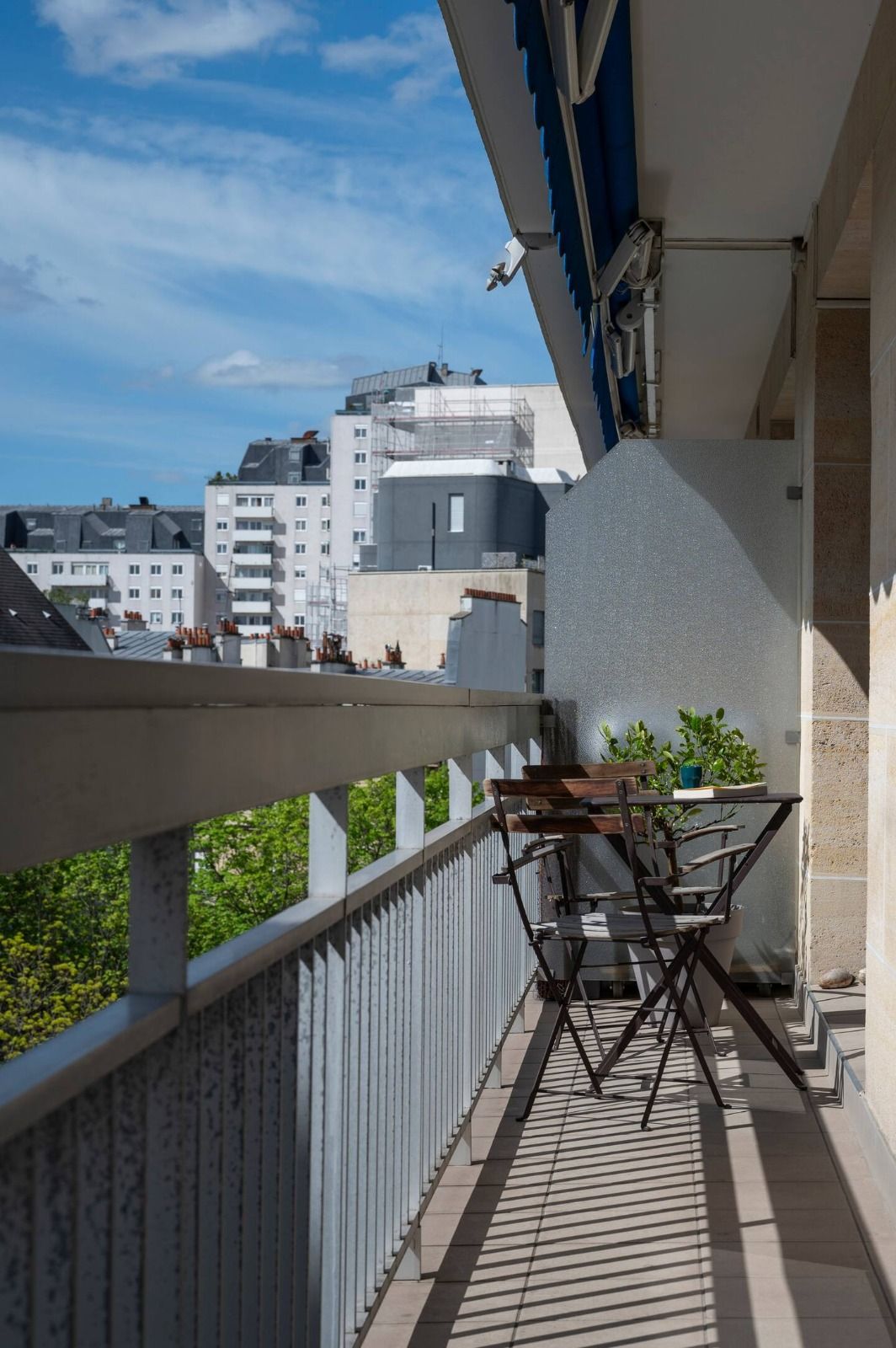  Spacious Apartment With Balcony - Paris 15th Arrondissement  -  Spacious apartment with balcony - Paris 15th arrondissement  - Gallery -  4
