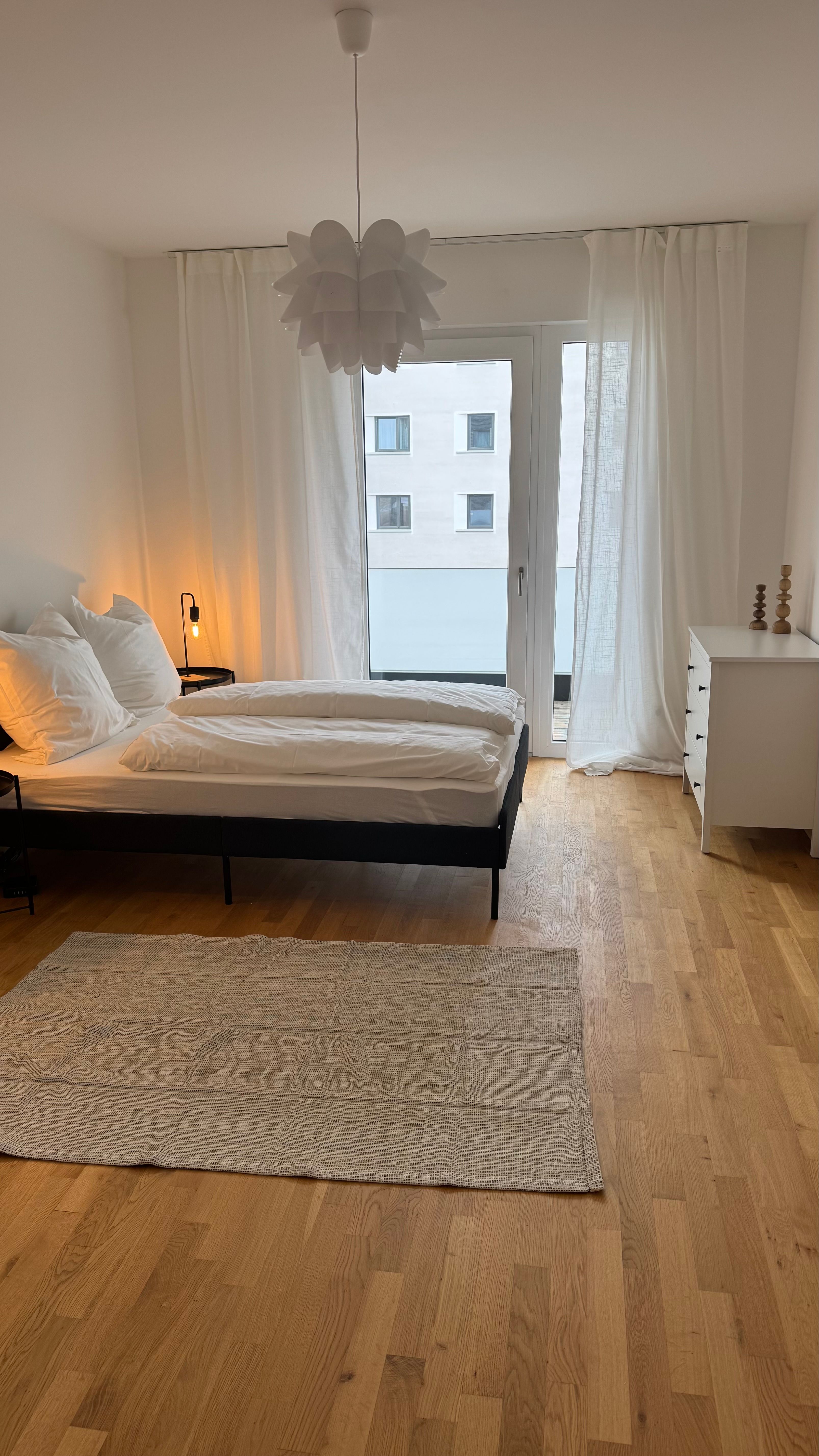 Modern & Fully Furnished 4-Room Apartment With Loggia – Central, Bright & Stylish! - Modern & Fully Furnished 4-Room Apartment with Loggia – Central, Bright & Stylish! - Gallery - 12