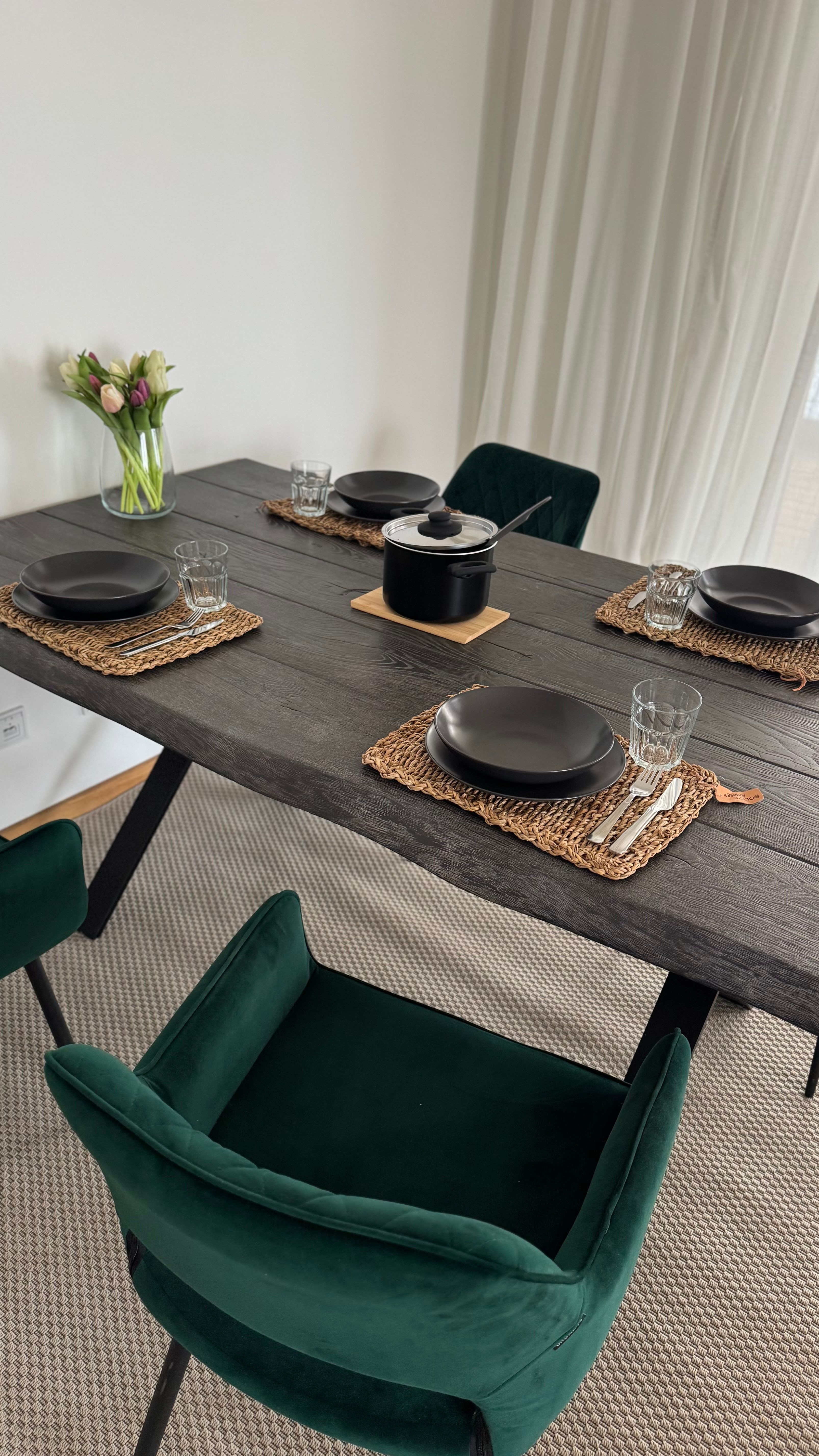 Modern & Fully Furnished 4-Room Apartment With Loggia – Central, Bright & Stylish! - Modern & Fully Furnished 4-Room Apartment with Loggia – Central, Bright & Stylish! - Gallery - 9