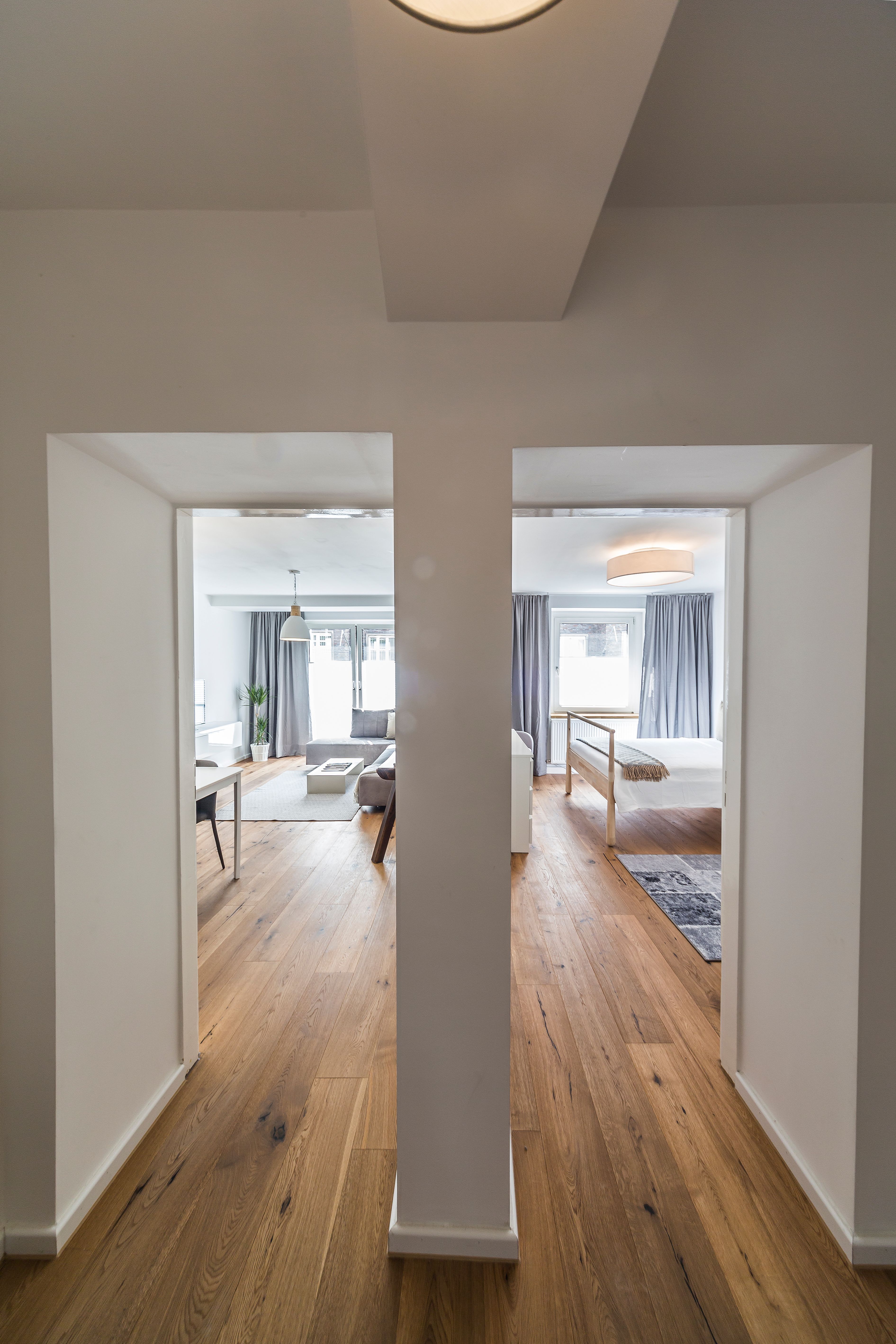 Voll Möblierte Wohlfühlwohnung Im Medienhafen - Voll möblierte Wohlfühlwohnung im Medienhafen - Gallery - 1