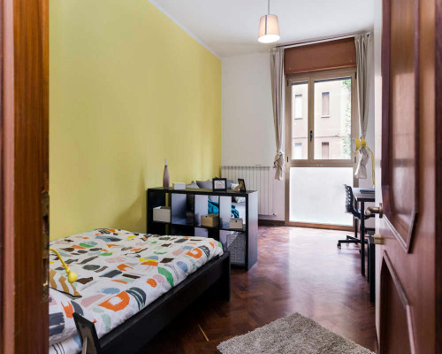 Viale Giovanni Vicini, Bologna