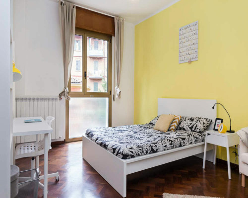 Viale Giovanni Vicini, Bologna