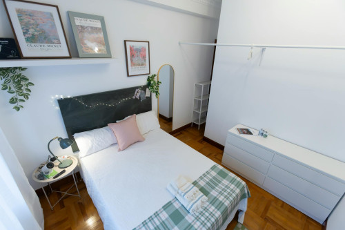 Prim Kalea, Bilbao