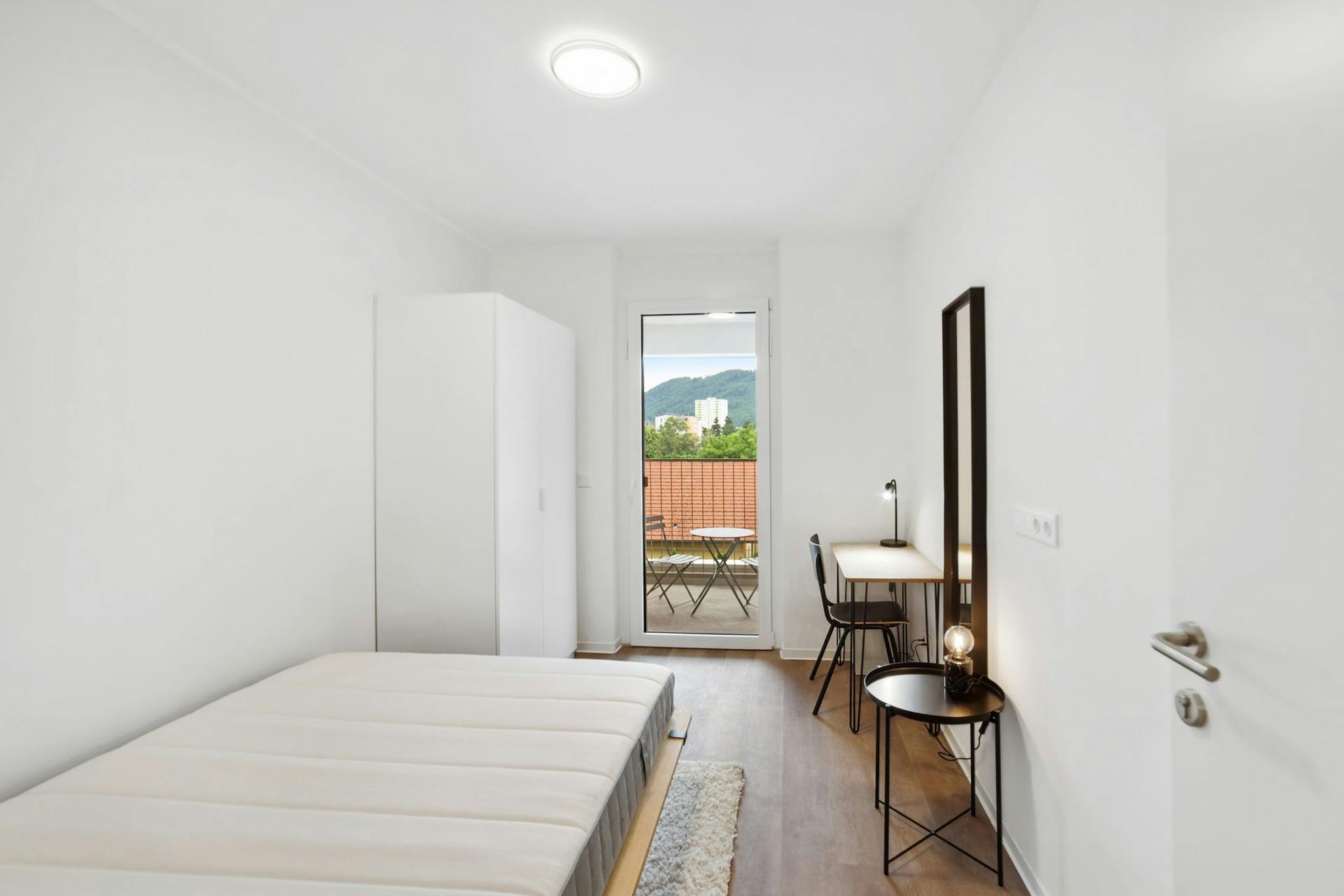 Private Room - 1