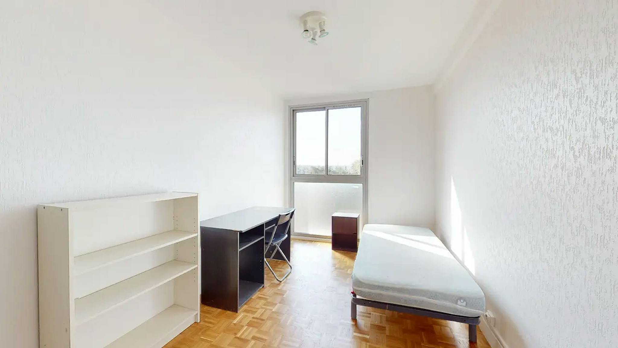 Private Room - Place de Milan, Toulouse - Gallery - 1