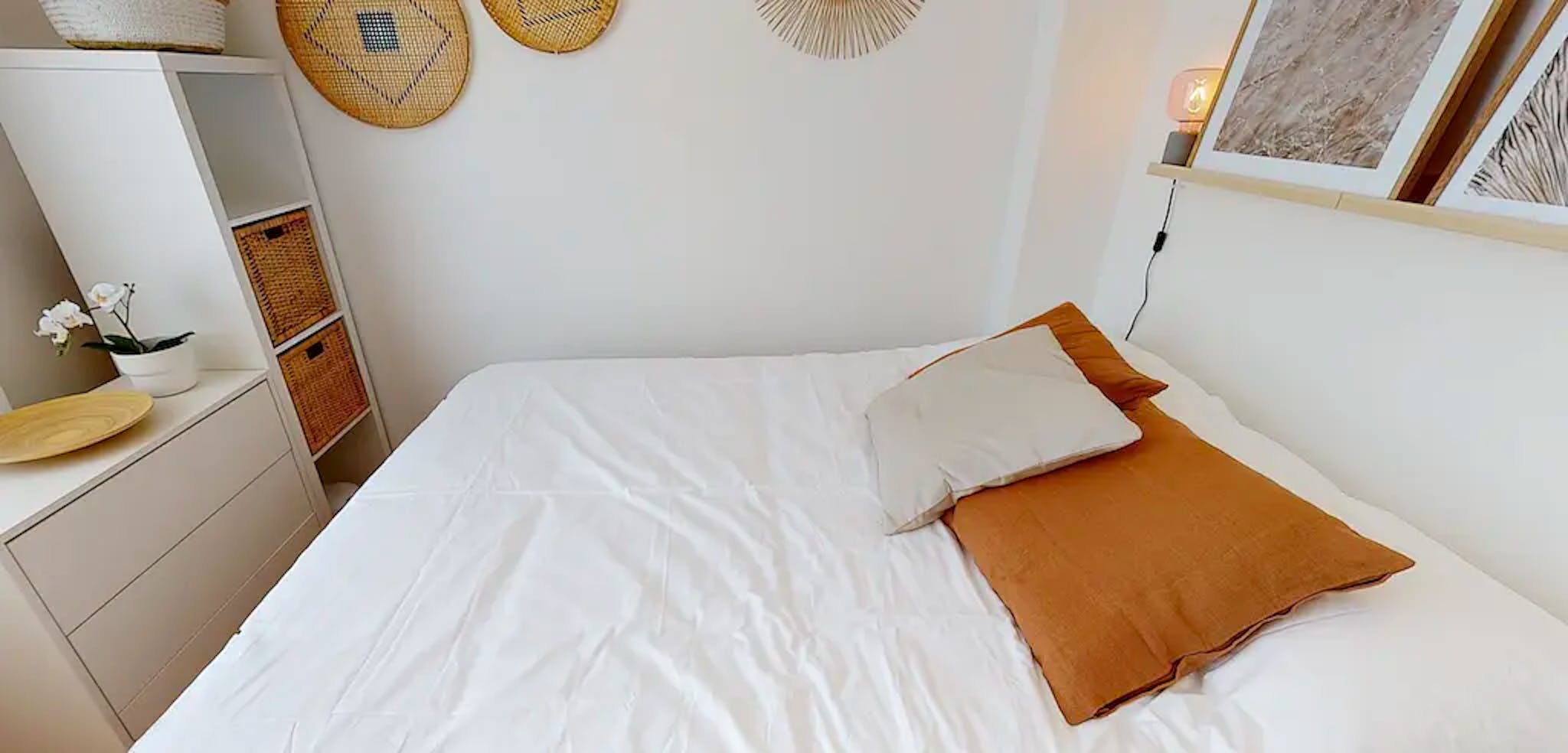  Private Room  -  Cours Émile Zola, Villeurbanne  - Gallery -  1