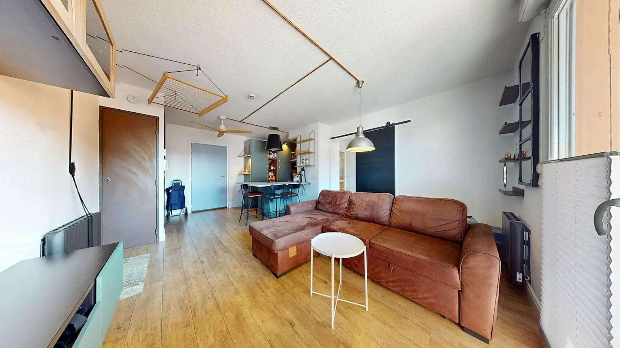  Entire Place  -  Rue de la Claire, Lyon  - Gallery -  1
