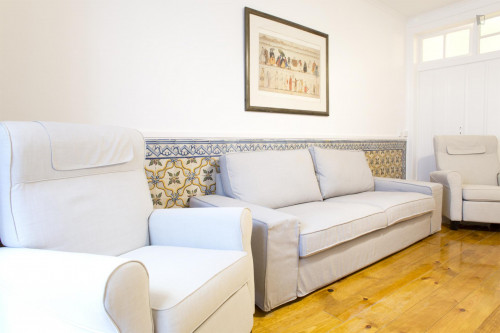 Pleasant double bedroom near Principe Real