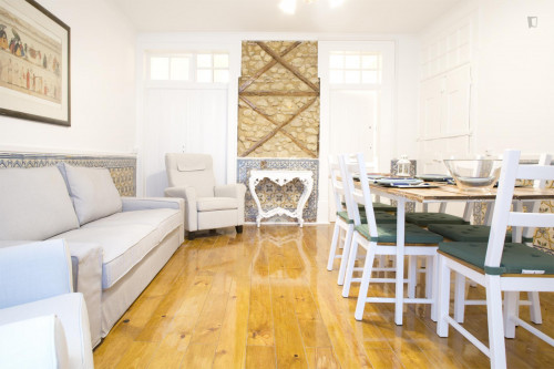 Pleasant double bedroom near Principe Real  - Gallery -  5
